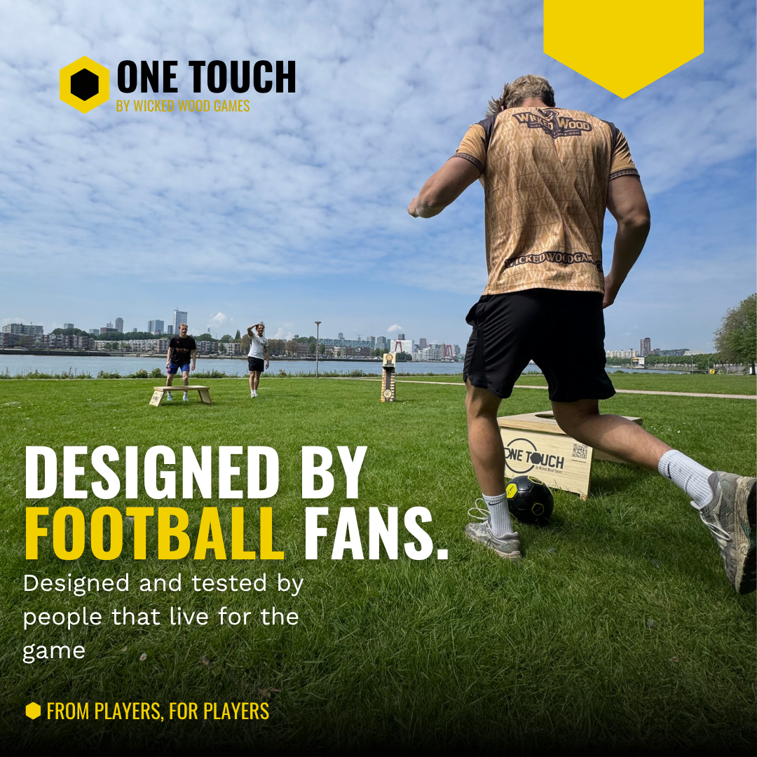 OneTouch Fotbollsspel Starting Kit - Inkluderar 1 bräda / Premiumfotboll / Bärväska